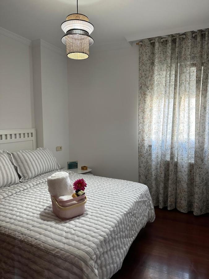 O Xaneiro Apartment Noia Ngoại thất bức ảnh